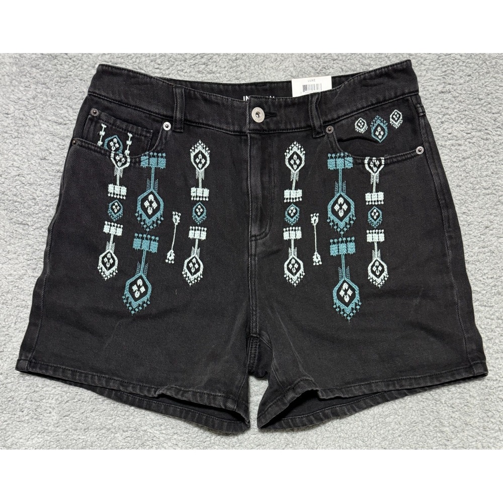 INC International Concepts Black Southwest embroidered shorts Womens 12/31